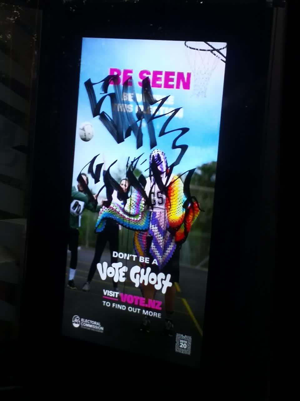 The photograph attached to this graffiti - signage report