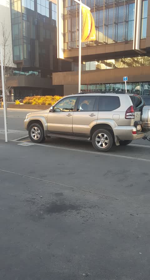 Parking - Illegal, a report photo