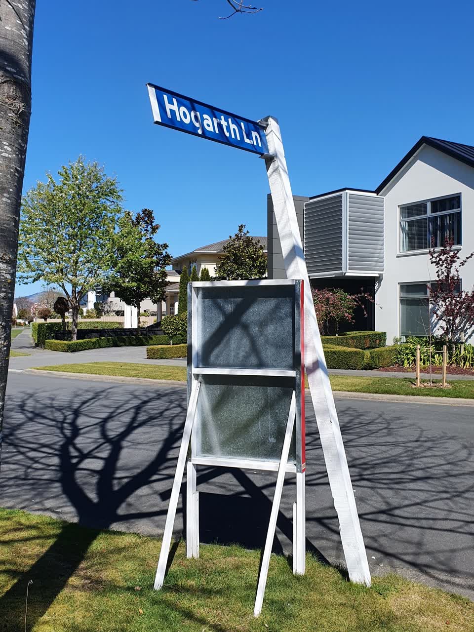 The photograph attached to this poles and signage - general report