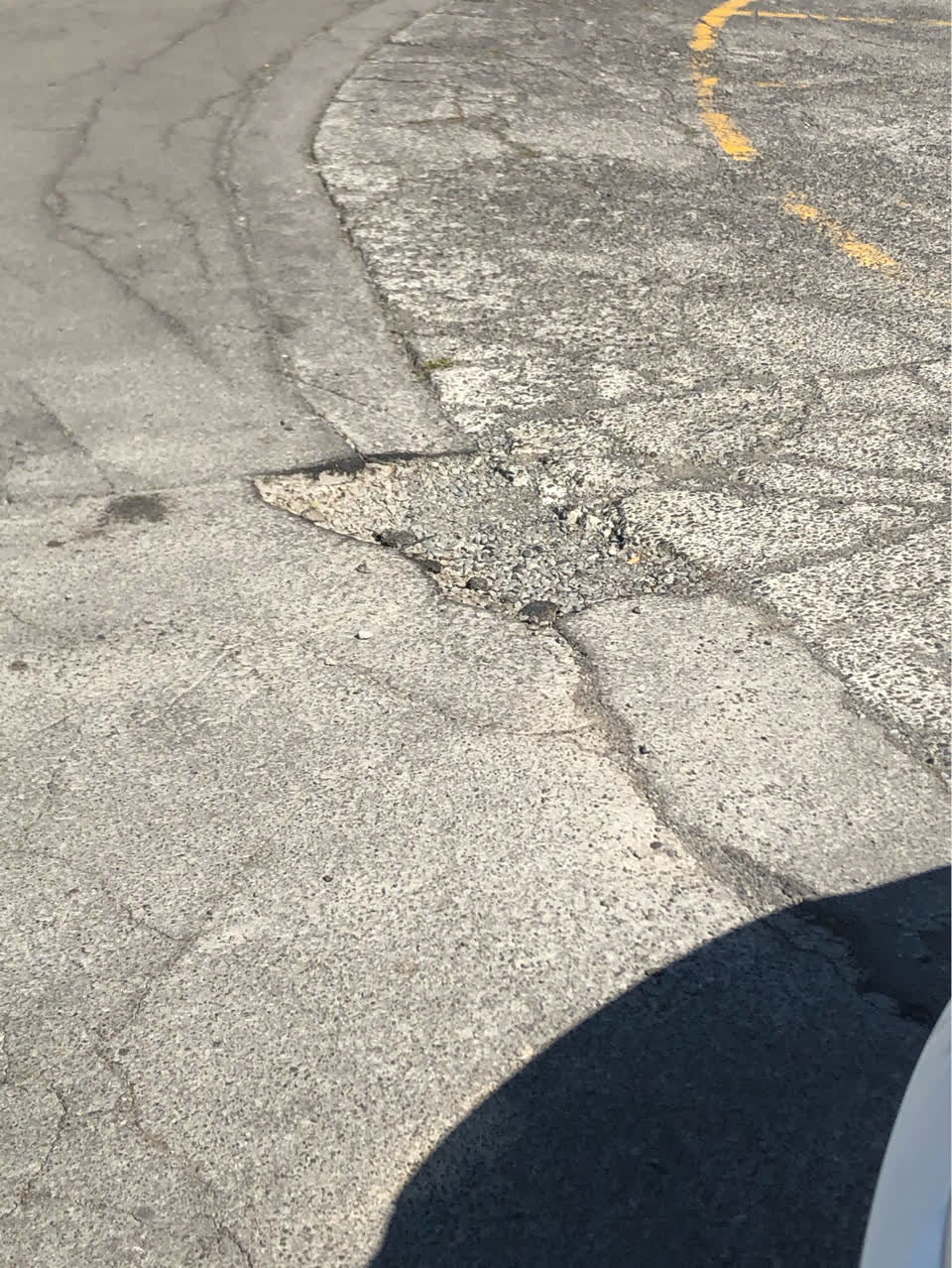 The photograph attached to this pavement - general report
