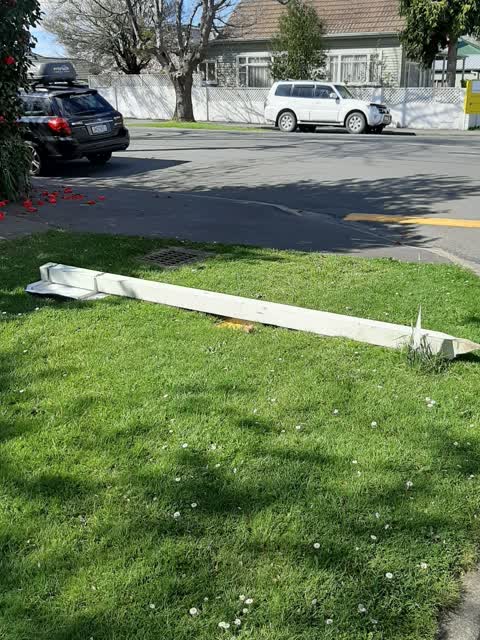 Damaged Street Sign, a report photo
