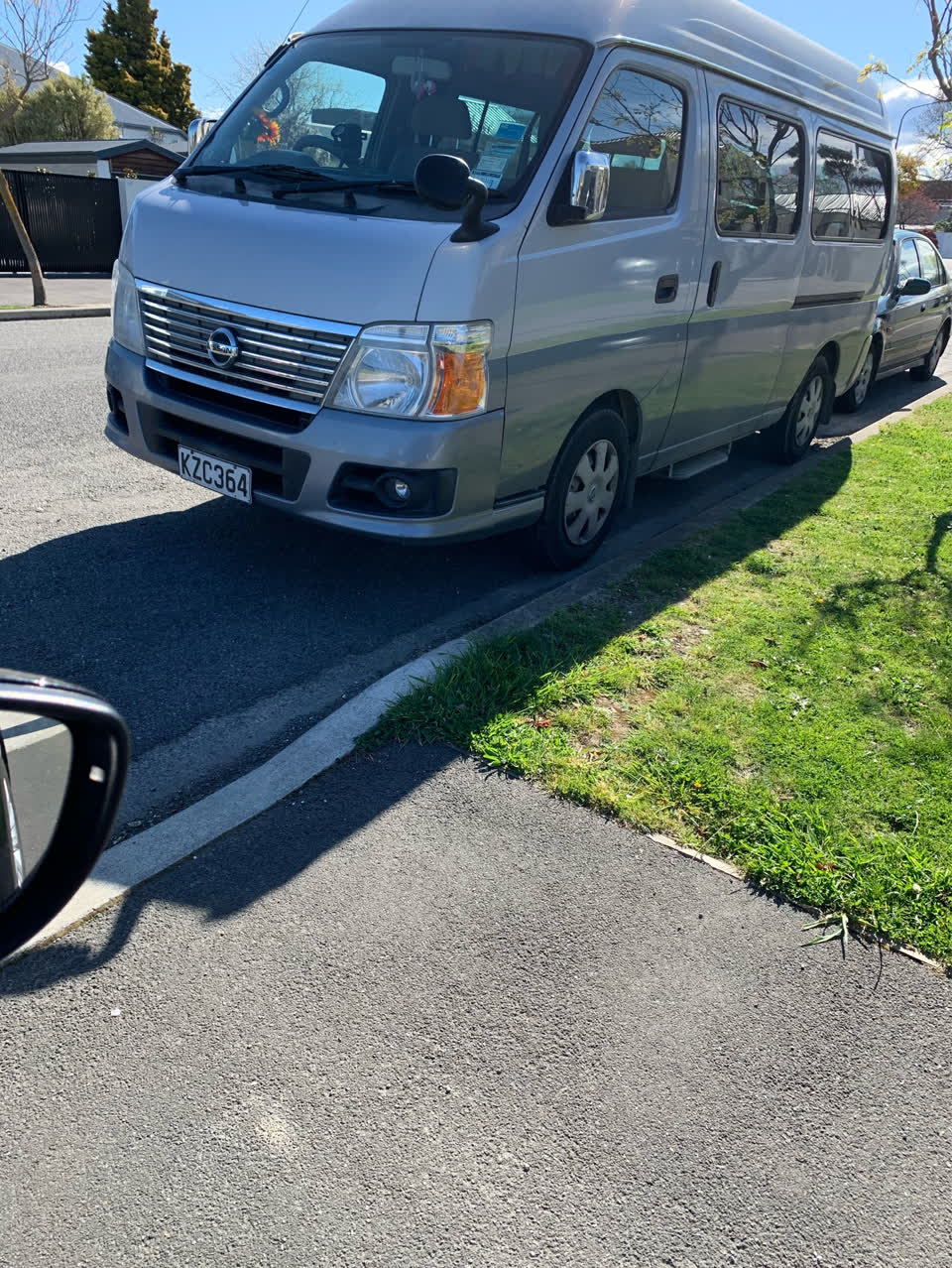 The photograph attached to this parking - illegal report
