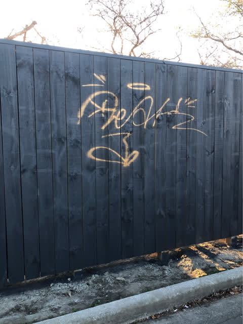 Graffiti, a report photo