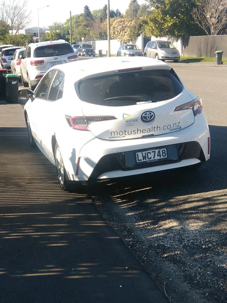 The photograph attached to this parking - illegal report