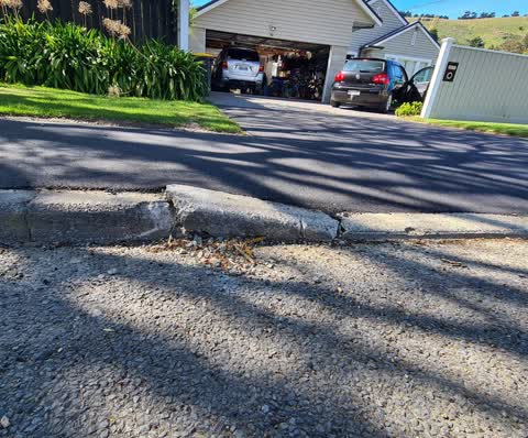 Pavement - Damaged, a report photo