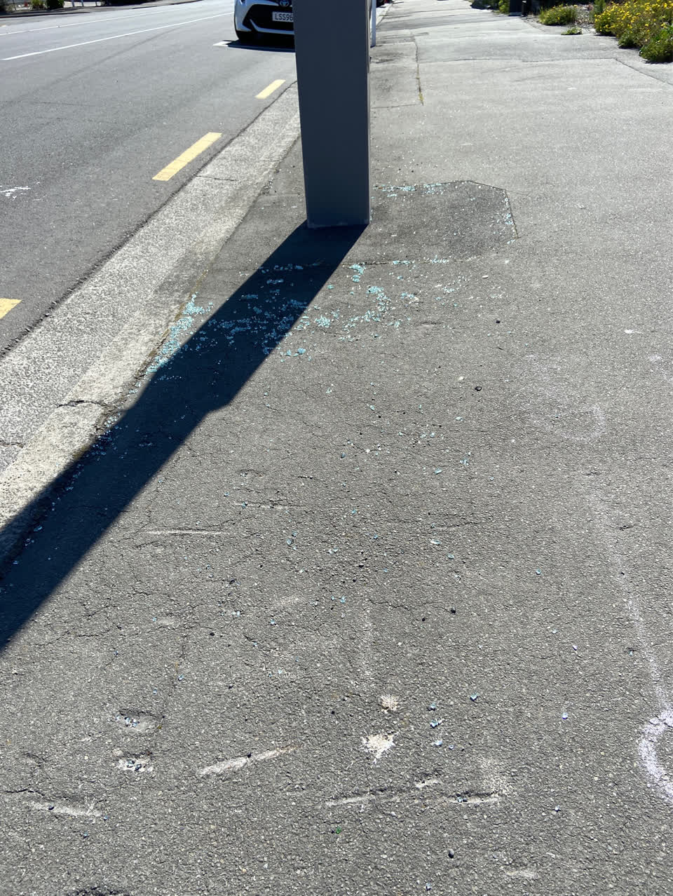 The photograph attached to this pavement - general report