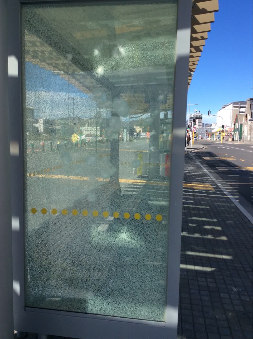The photograph attached to this vandalism - general report