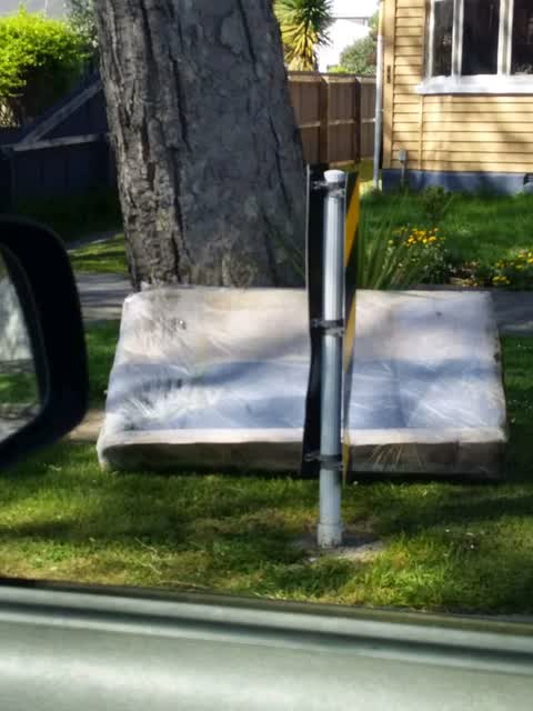Dumped Rubbish, a report photo