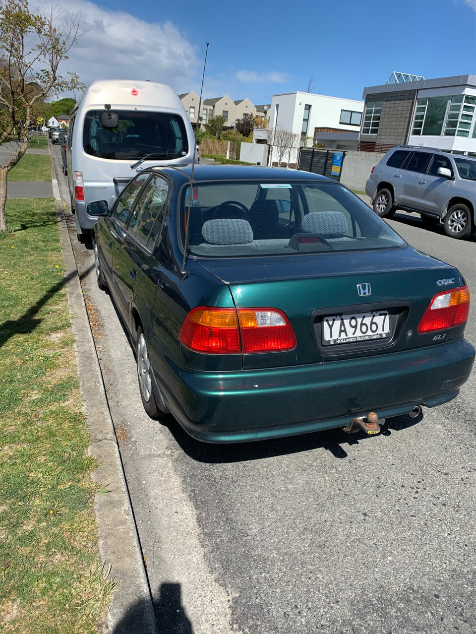 The photograph attached to this abandoned vehicle report