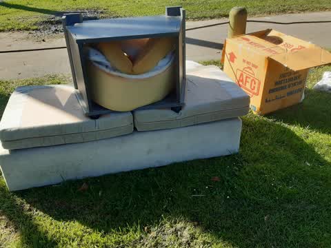Rubbish and Bins - General — a report photo
