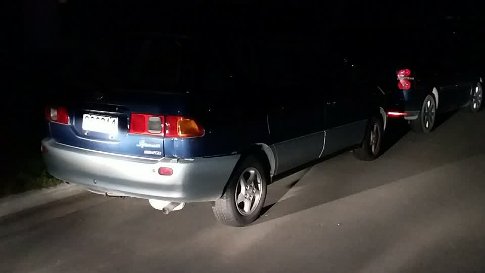 The photograph attached to this abandoned vehicle report