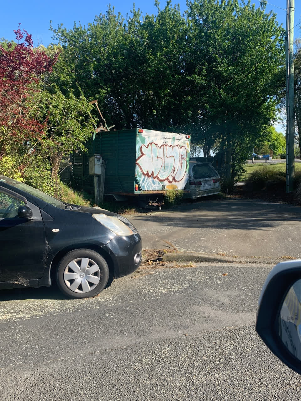 The photograph attached to this pollution - general report