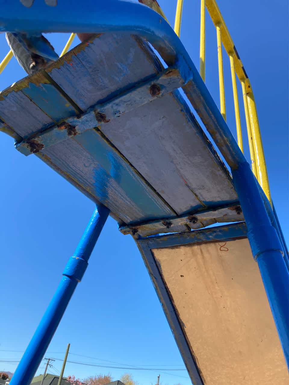 The photograph attached to this playground equipment report