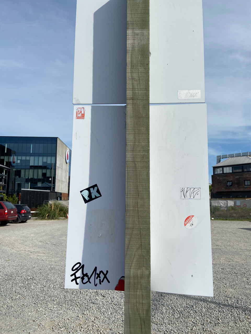 The photograph attached to this graffiti - signage report