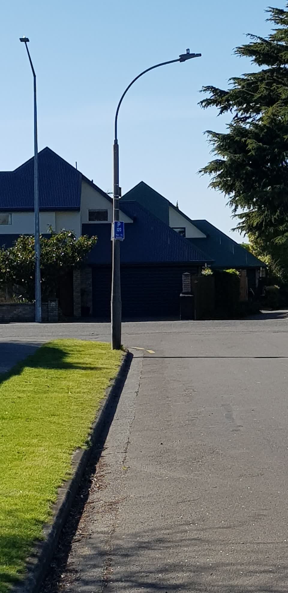 The photograph attached to this general request report