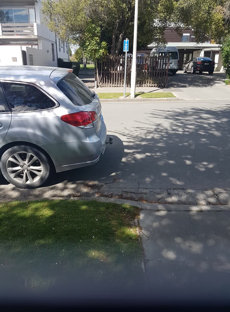 The photograph attached to this parking - illegal report