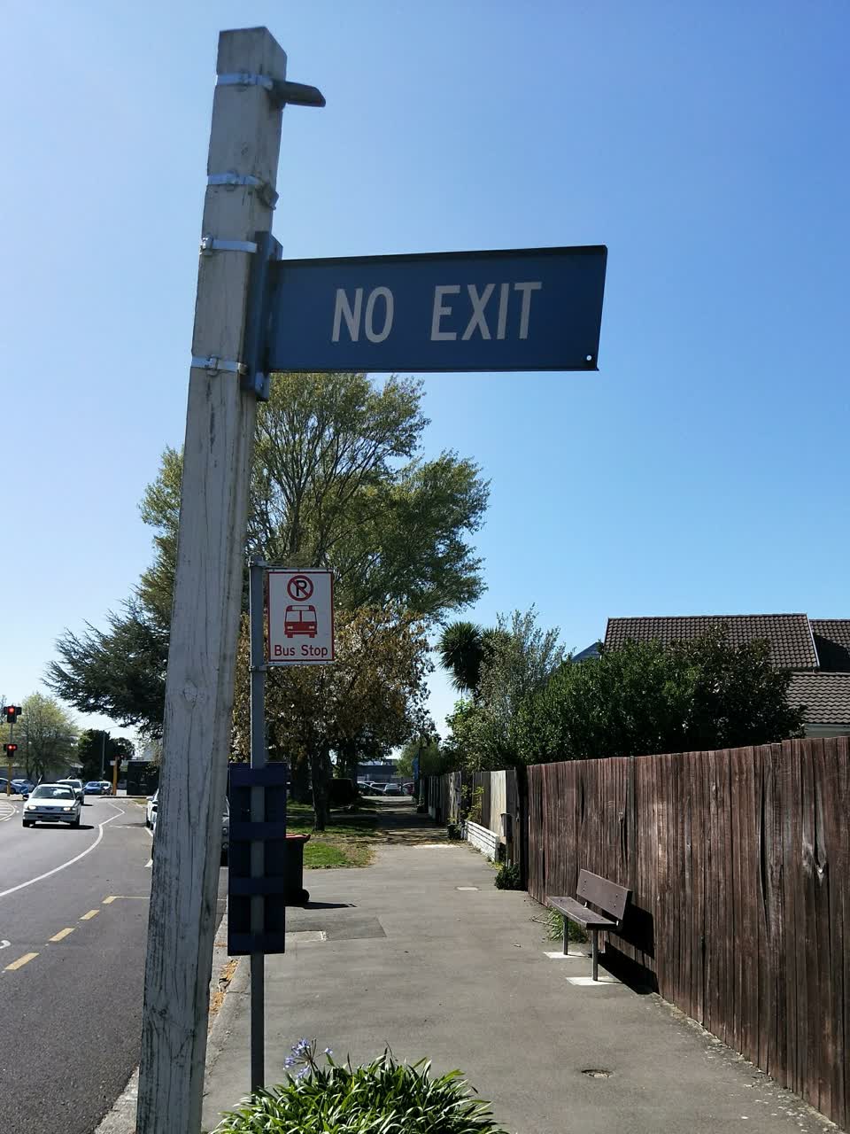 The photograph attached to this road signage report