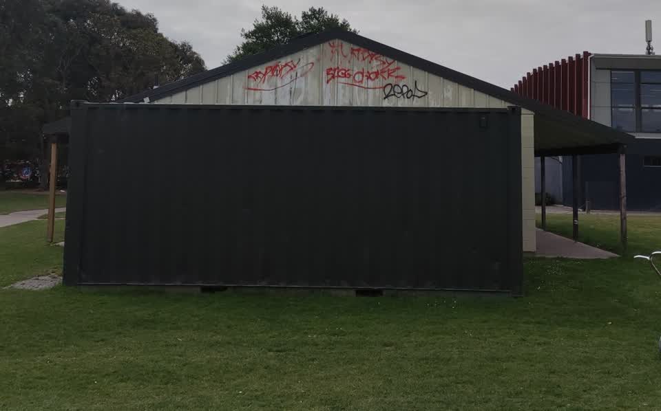 The photograph attached to this graffiti report