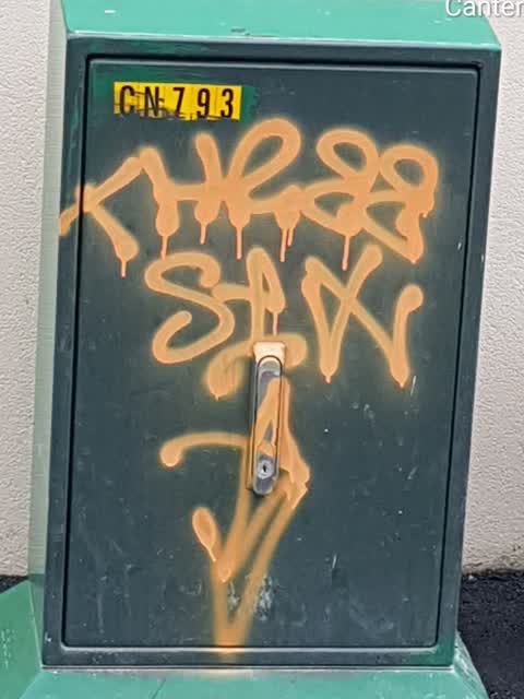 Graffiti, a report photo