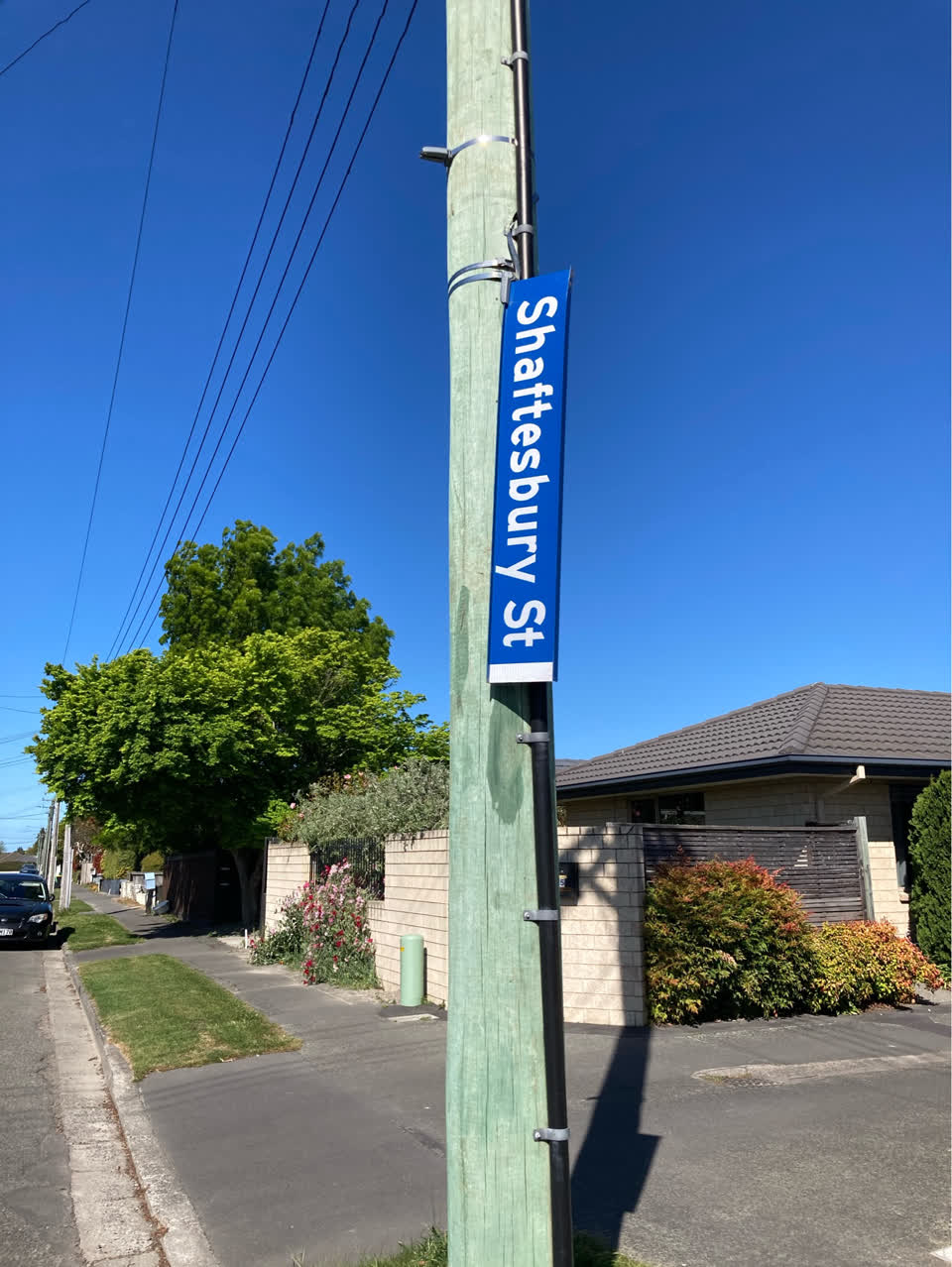 The photograph attached to this poles and signage - general report