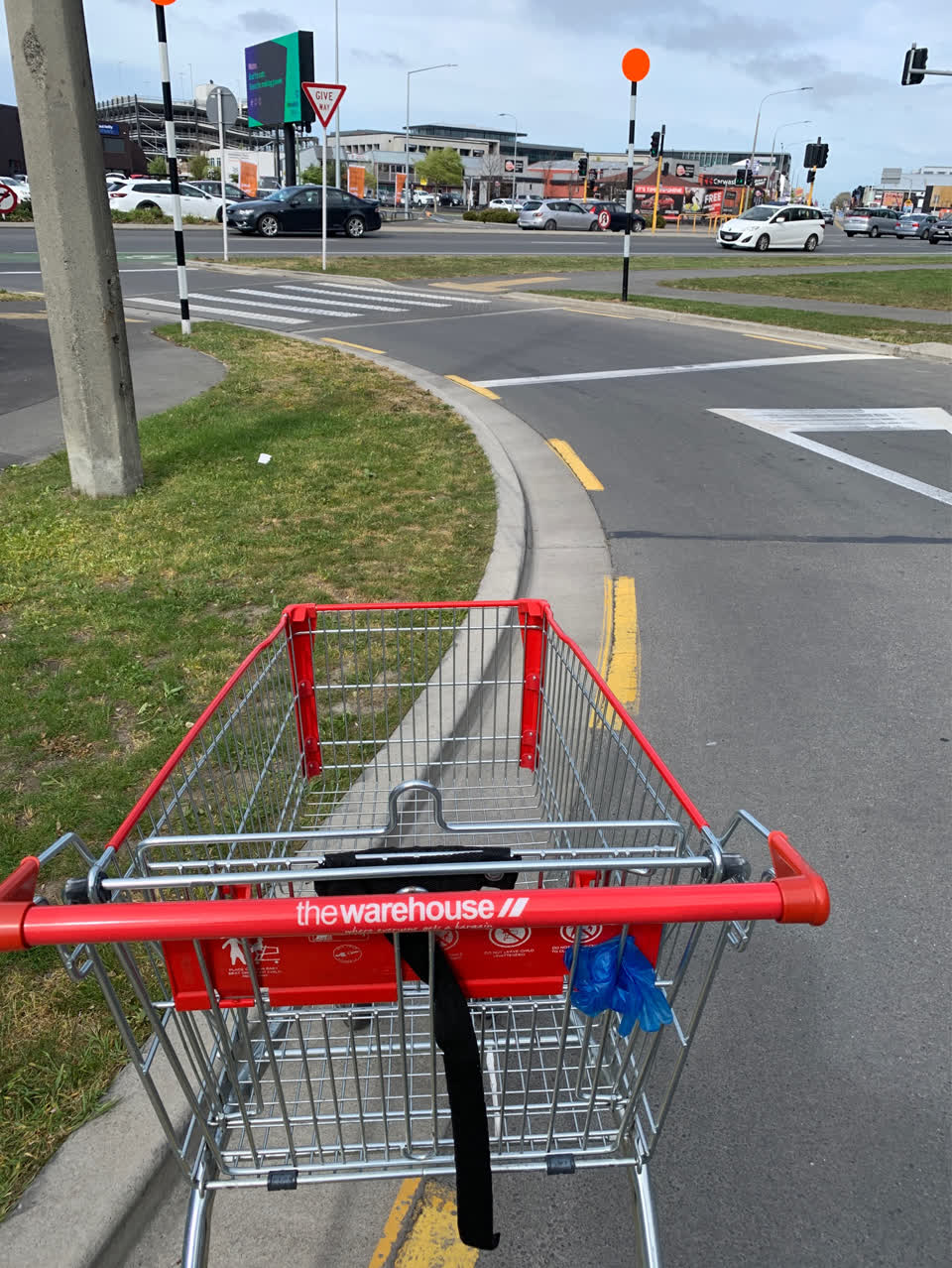 The photograph attached to this general - abandoned trolley report