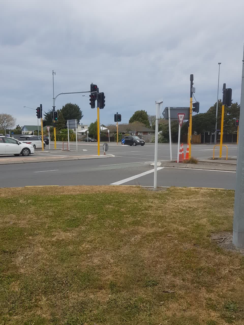 The photograph attached to this roads - general report