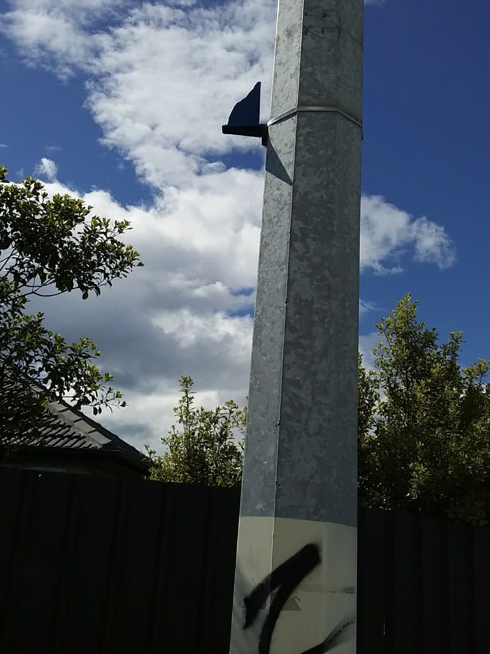The photograph attached to this vandalism - general report