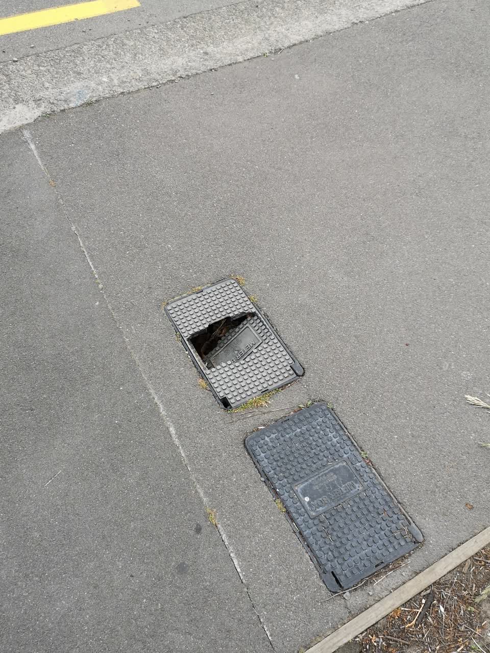 The photograph attached to this water supply report