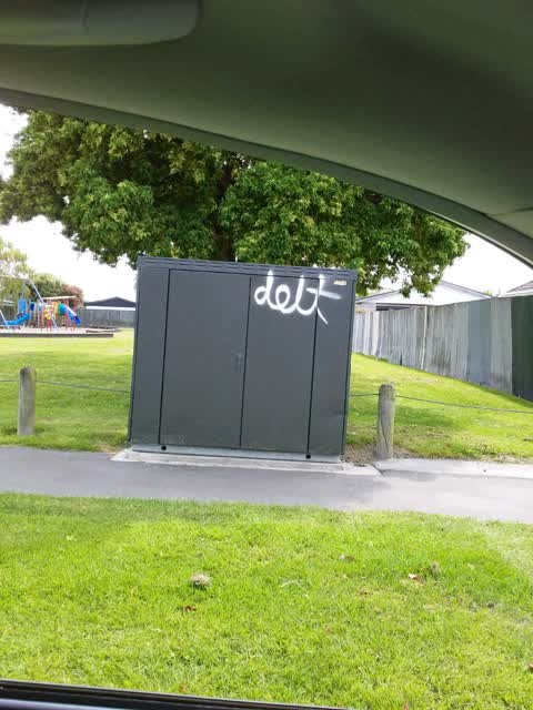 Graffiti, a report photo