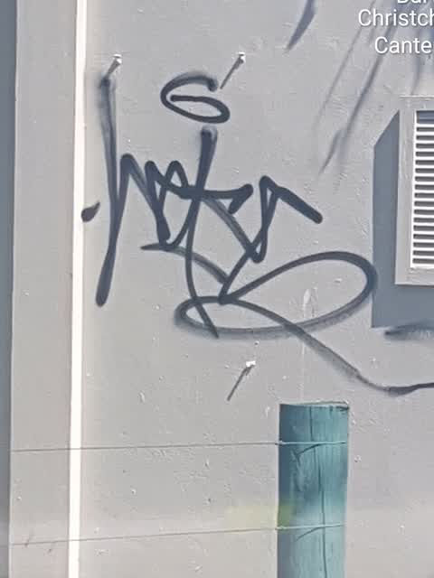 Graffiti, a report photo