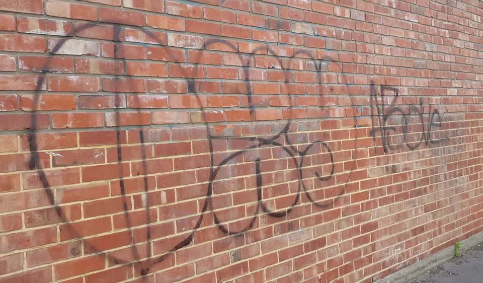 The photograph attached to this graffiti report
