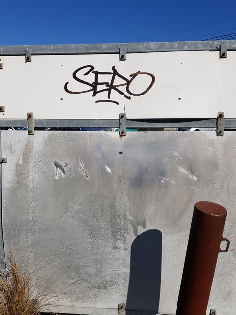 Graffiti, a report photo