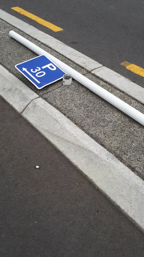 Damaged Street Sign, a report photo
