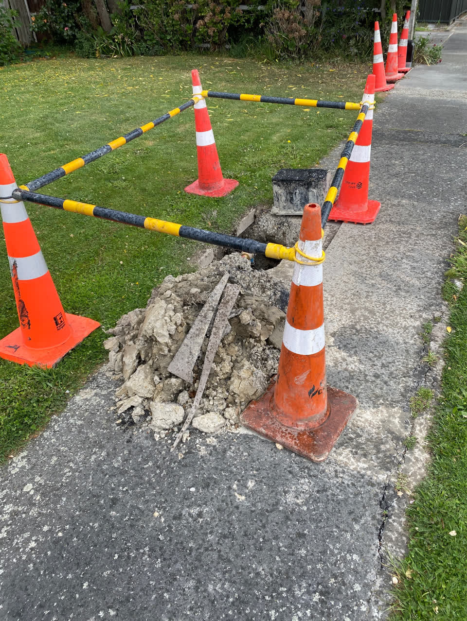 The photograph attached to this water general report