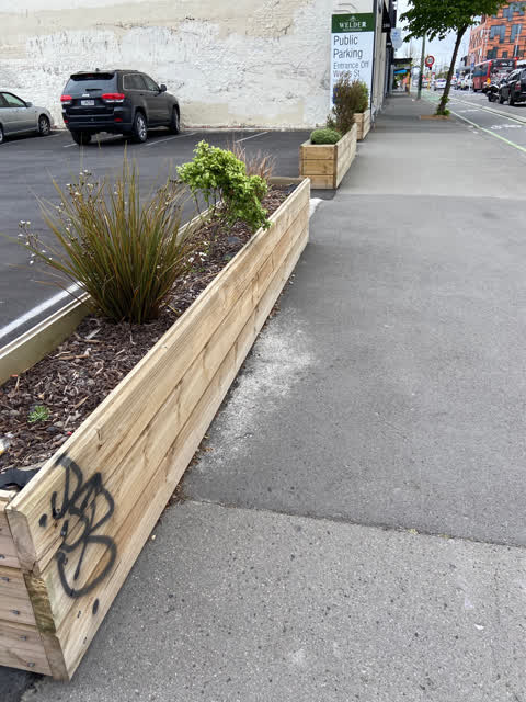 Graffiti, a report photo