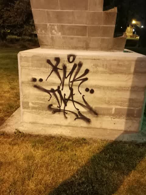 Graffiti, a report photo