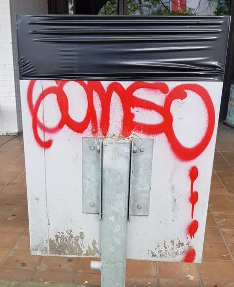 Graffiti, a report photo