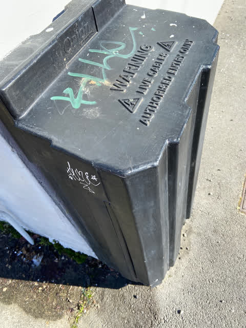 Graffiti, a report photo