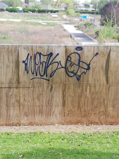 Graffiti, a report photo