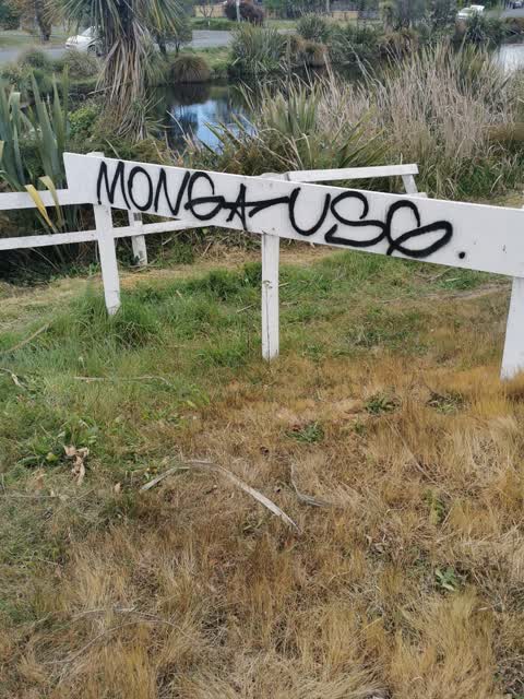 Graffiti, a report photo