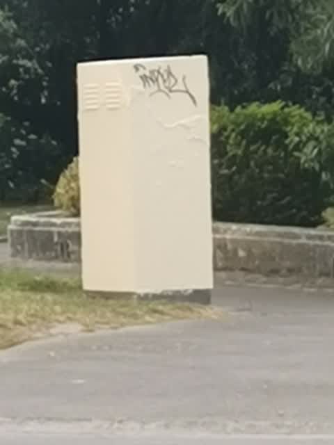 Graffiti, a report photo