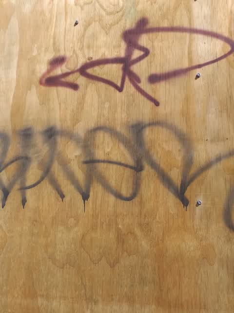 Graffiti, a report photo
