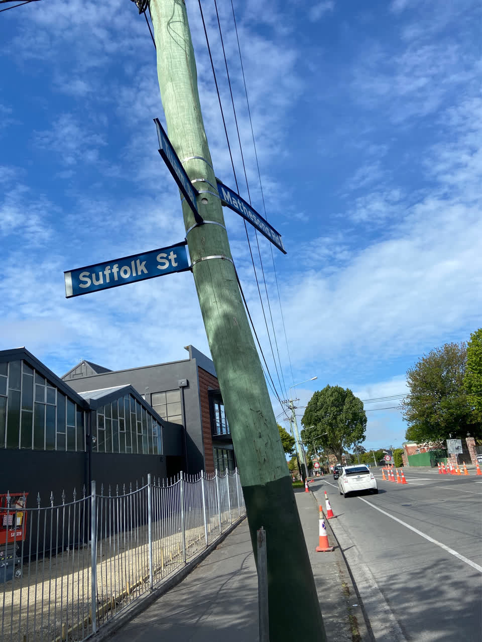 The photograph attached to this road signage report