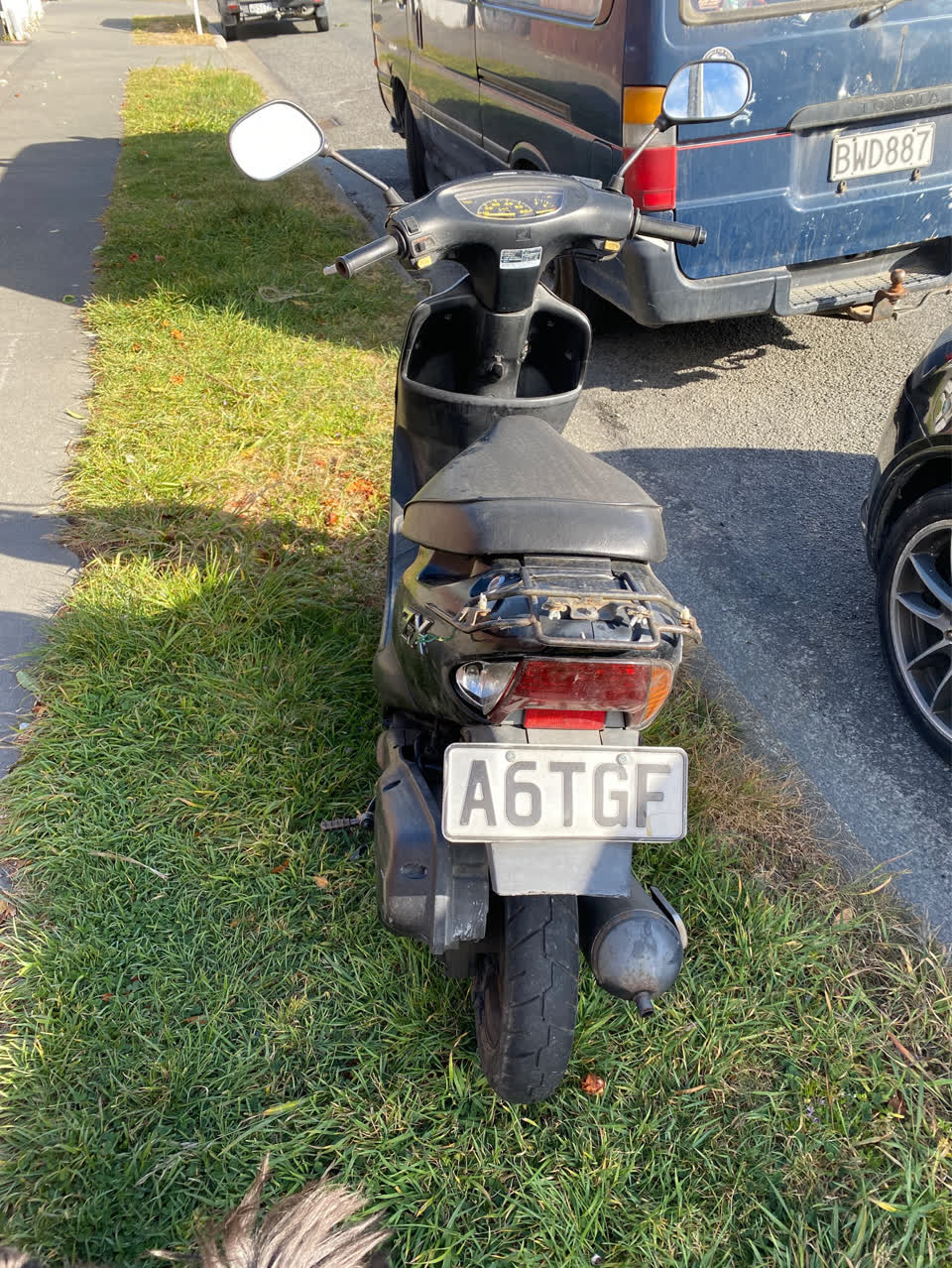 The photograph attached to this abandoned vehicle report