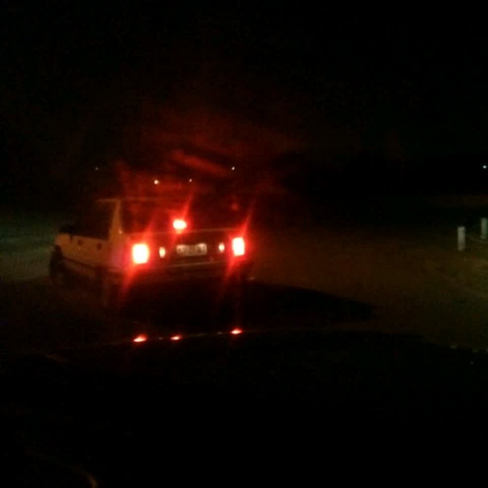 The photograph attached to this hazard, vehicle report