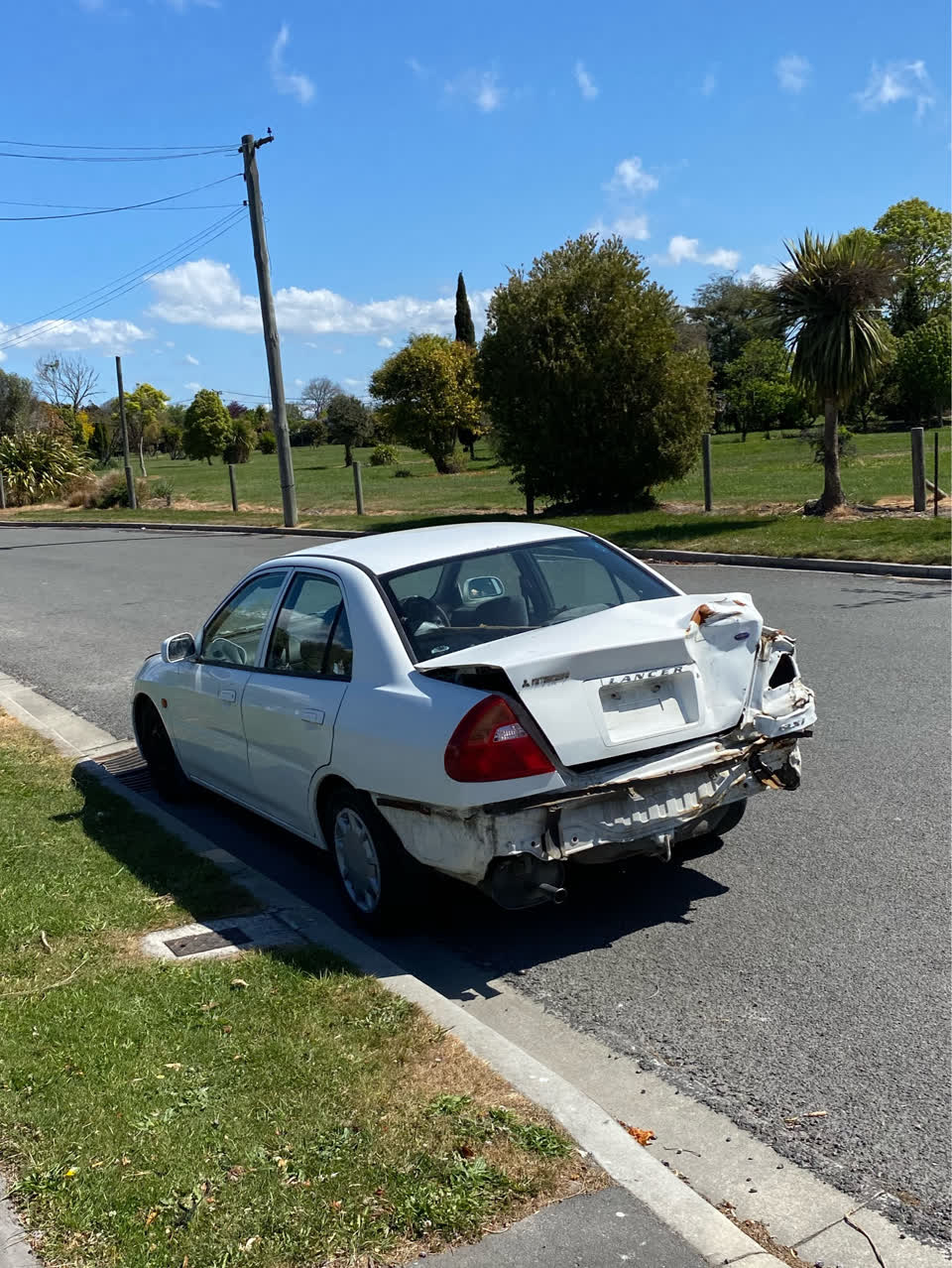 The photograph attached to this abandoned vehicle report