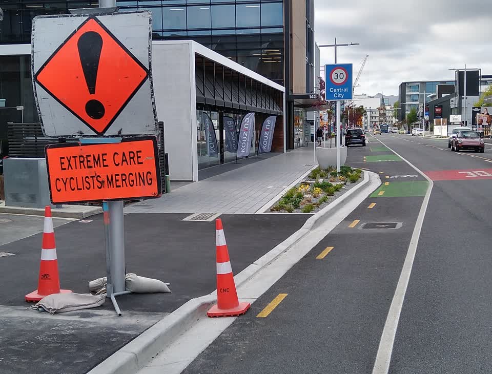 The photograph attached to this road signage report