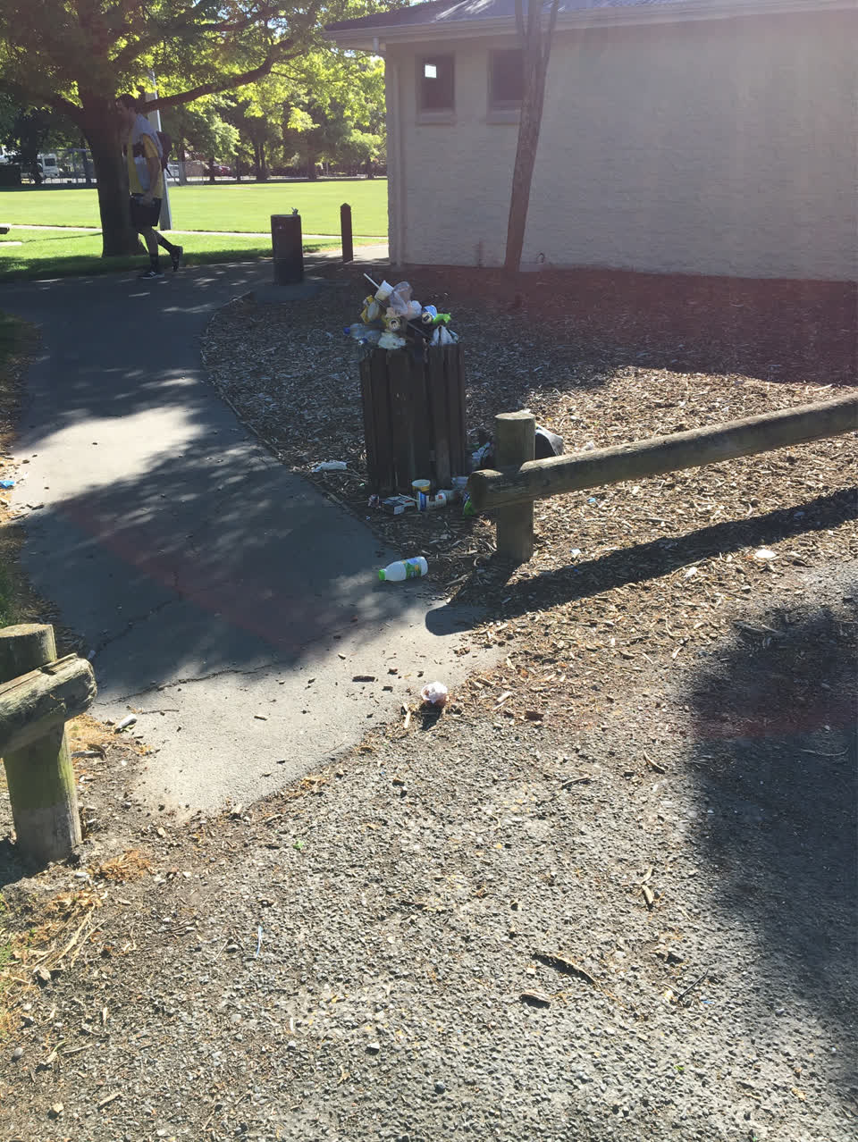 The photograph attached to this facility - general request report