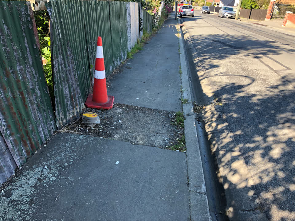 The photograph attached to this pavement - general report