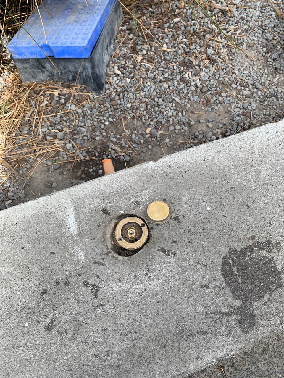 The photograph attached to this playground equipment report